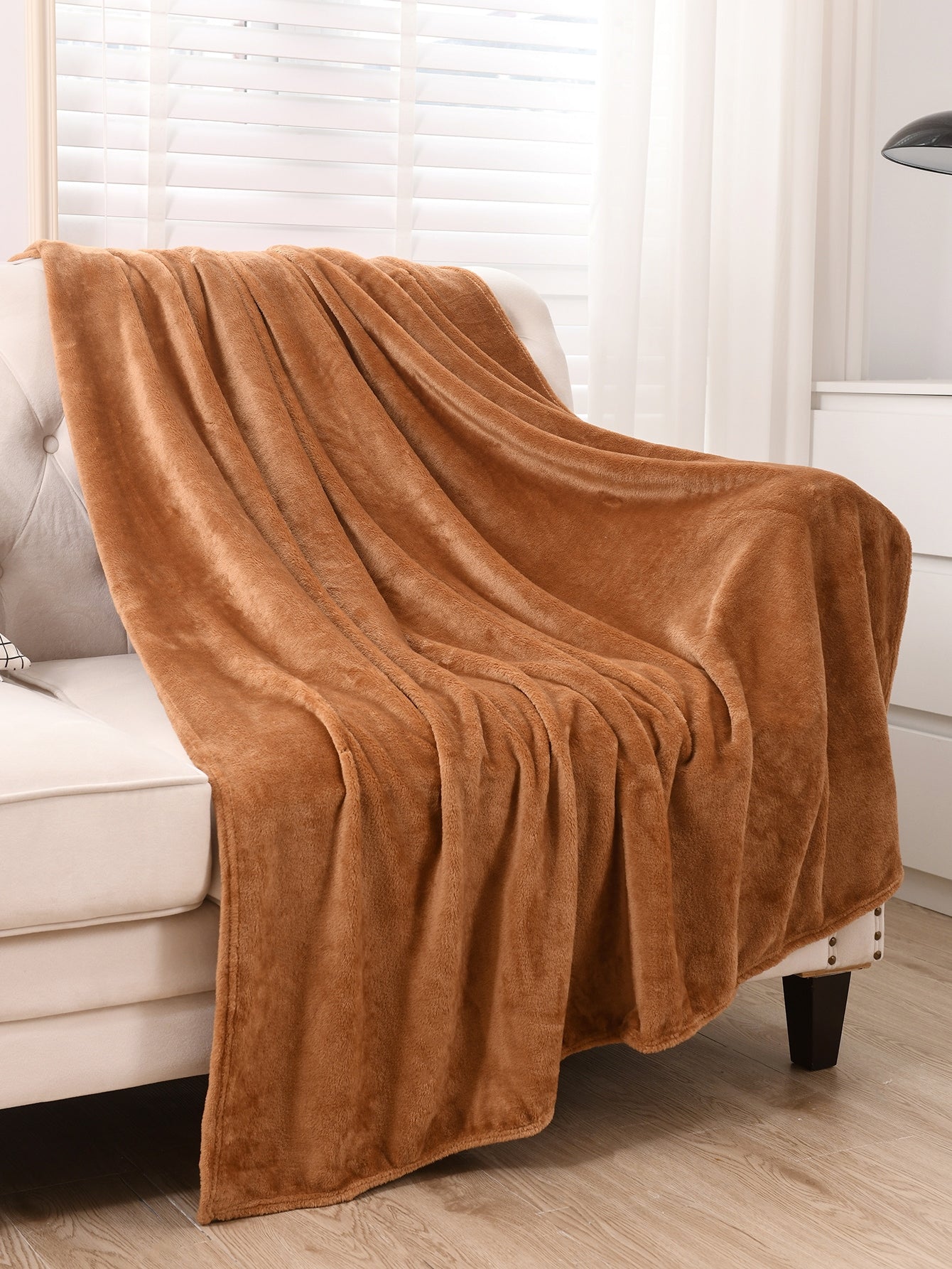 1pc Solid Color Polyester Blanket